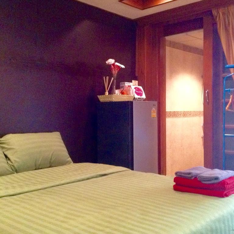 B&B 22 House バンコク都 エクステリア 写真