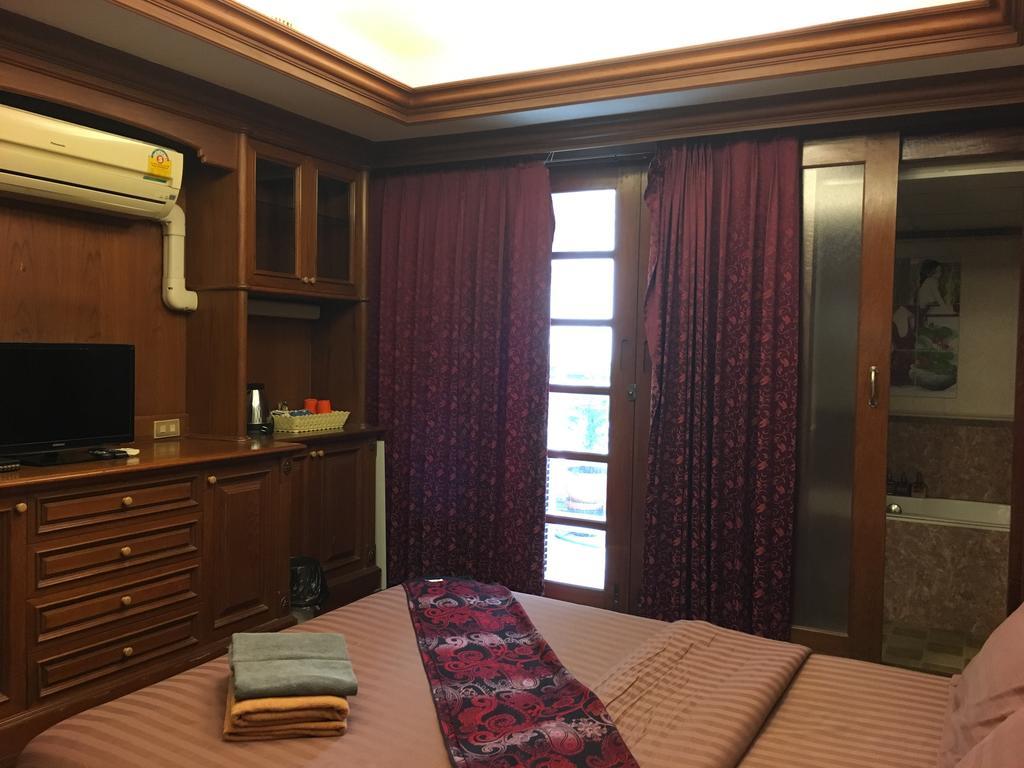 B&B 22 House バンコク都 エクステリア 写真