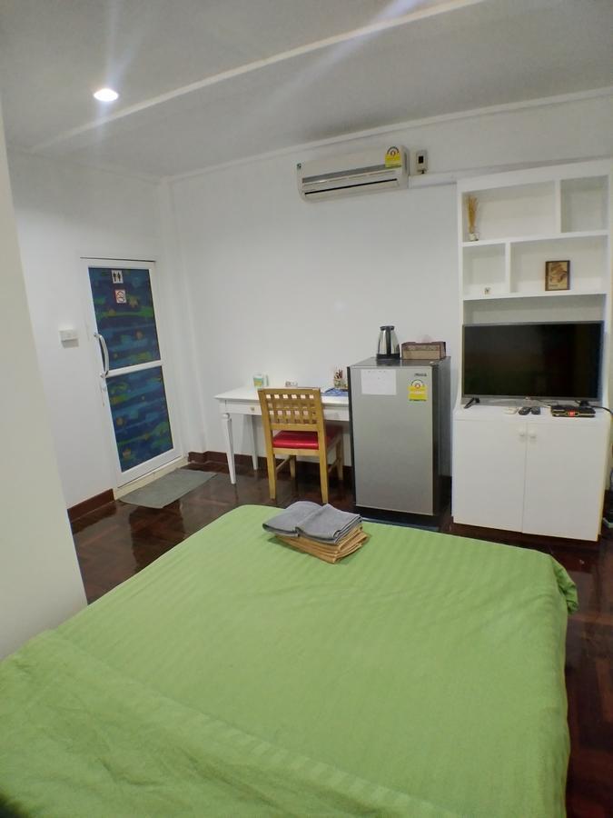 B&B 22 House バンコク都 エクステリア 写真
