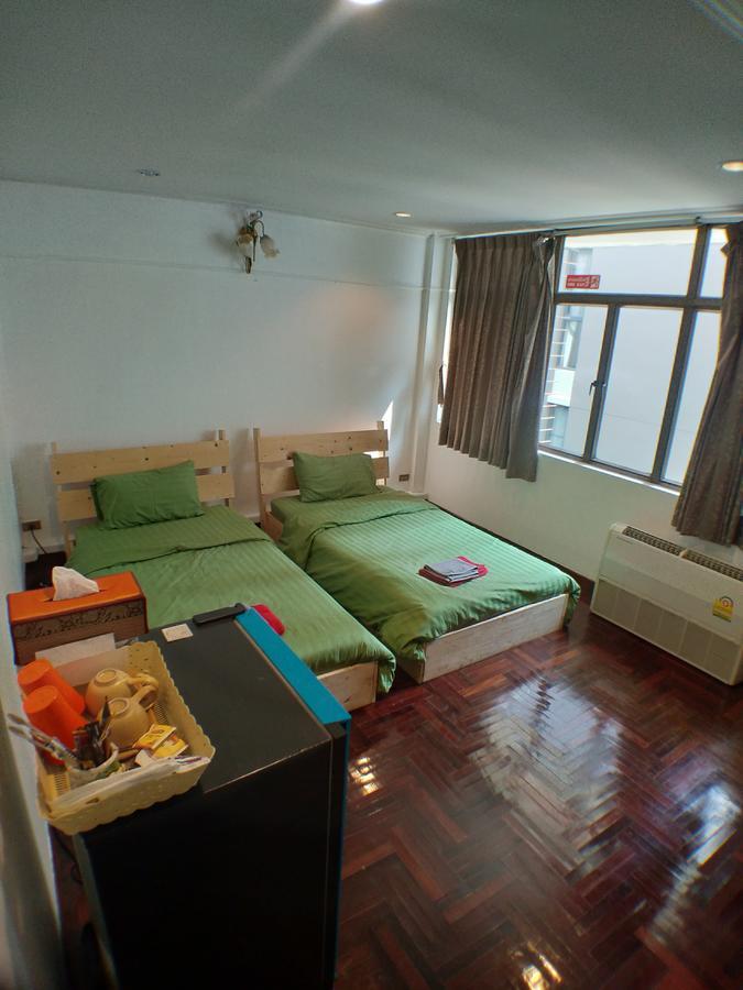 B&B 22 House バンコク都 エクステリア 写真